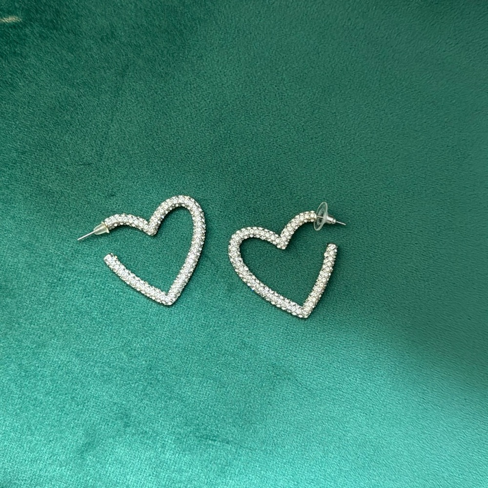 HEART HOOPS 🪩